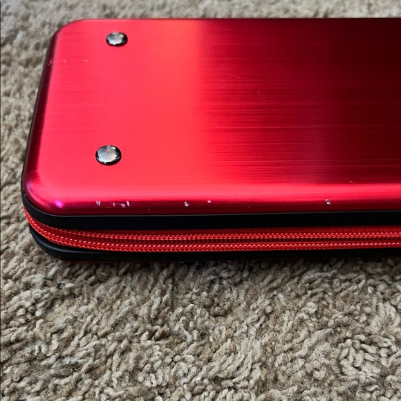 Red Nintendo Switch Carrying Case - Picture 5 of 6